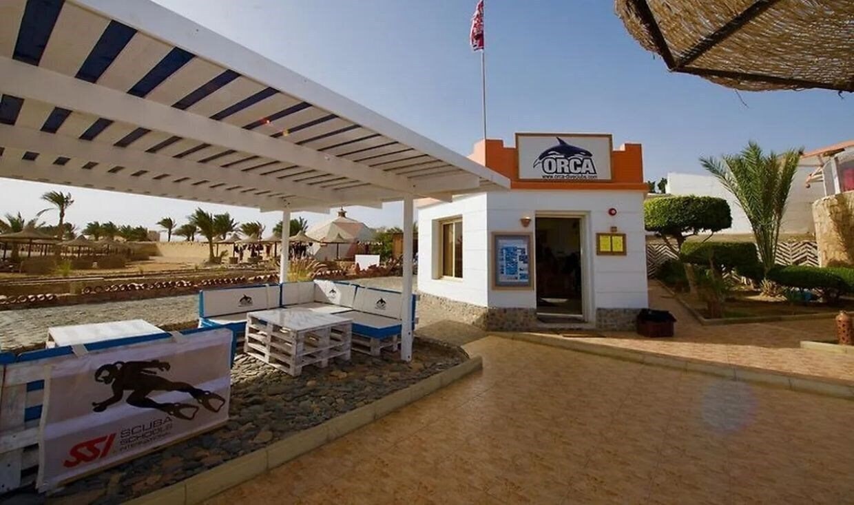 Фотографія Coral Garden Resort & Diving Center 2*